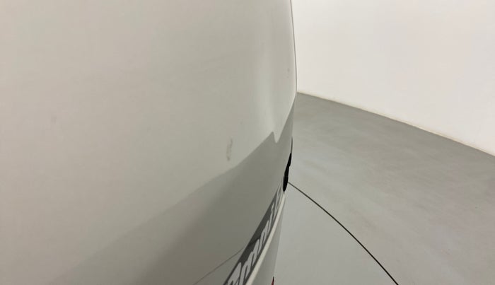 2018 Maruti OMNI E 8 STR, Petrol, Manual, 12,906 km, Dicky (Boot door) - Slightly dented