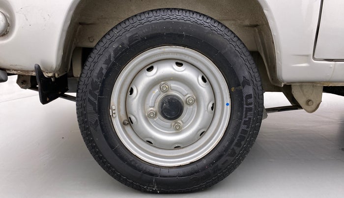2018 Maruti OMNI E 8 STR, Petrol, Manual, 12,906 km, Right Rear Wheel