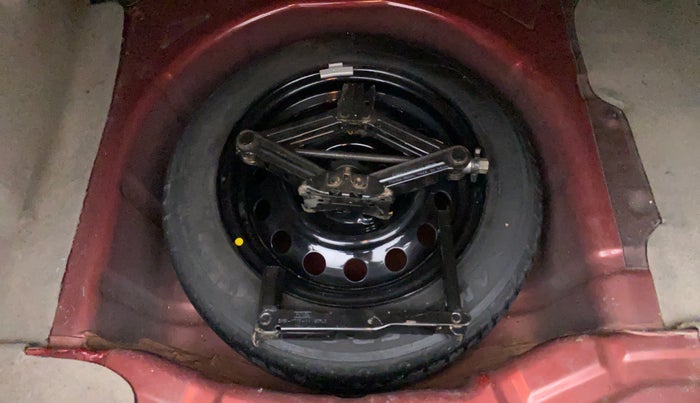 2018 Ford Figo Aspire 1.2 TITANIUM PETROL, Petrol, Manual, 17,870 km, Spare Tyre