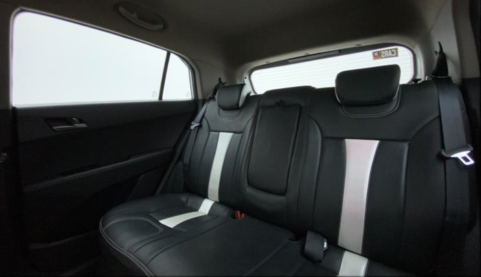 2016 Hyundai Creta S 1.6 PETROL, Petrol, Manual, 48,120 km, Right Side Rear Door Cabin