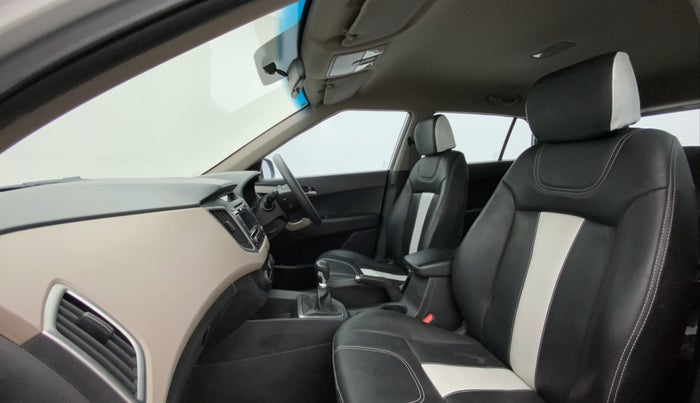 2016 Hyundai Creta S 1.6 PETROL, Petrol, Manual, 48,120 km, Right Side Front Door Cabin