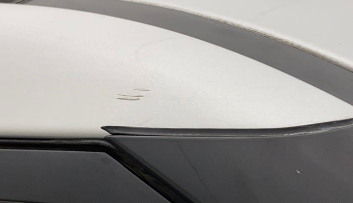 2016 Hyundai Creta S 1.6 PETROL, Petrol, Manual, 48,120 km, Right A pillar - Minor scratches