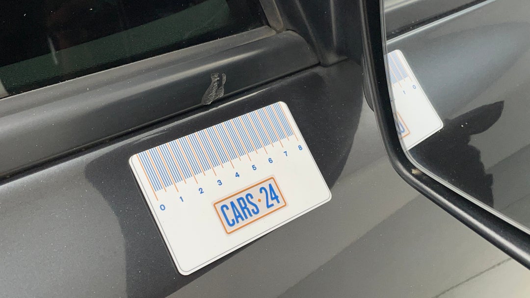 Doors Front RHS Scuff