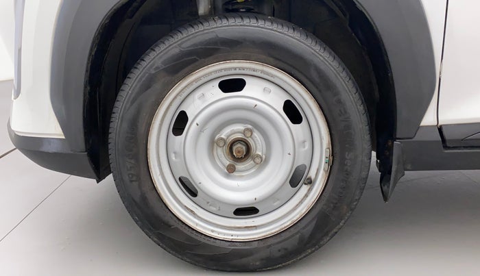 2022 Nissan MAGNITE XE, Petrol, Manual, 38,123 km, Left Front Wheel