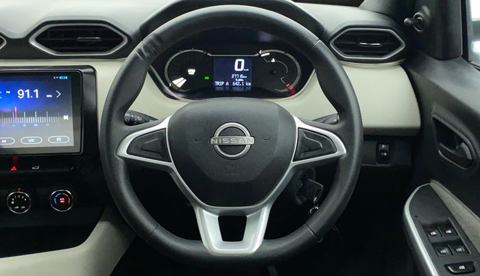 2022 Nissan MAGNITE XE, Petrol, Manual, 38,123 km, Steering Wheel Close Up