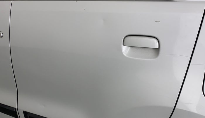 2017 Maruti Wagon R 1.0 VXI, CNG, Manual, 31,818 km, Rear left door - Slightly dented