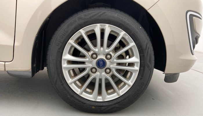2019 Ford Figo Aspire 1.2 TITANIUM PETROL, Petrol, Manual, 44,419 km, Right Front Wheel
