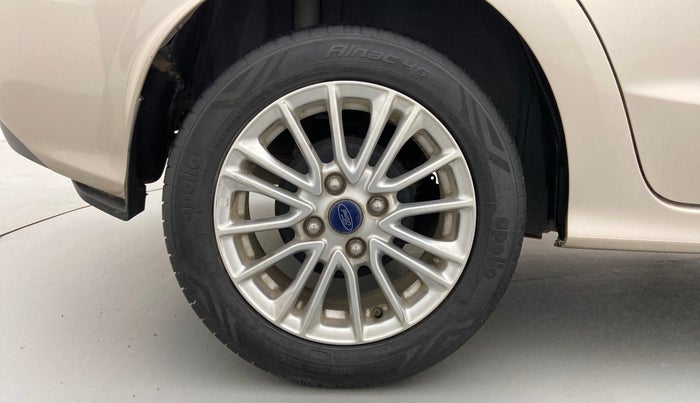 2019 Ford Figo Aspire 1.2 TITANIUM PETROL, Petrol, Manual, 44,419 km, Right Rear Wheel