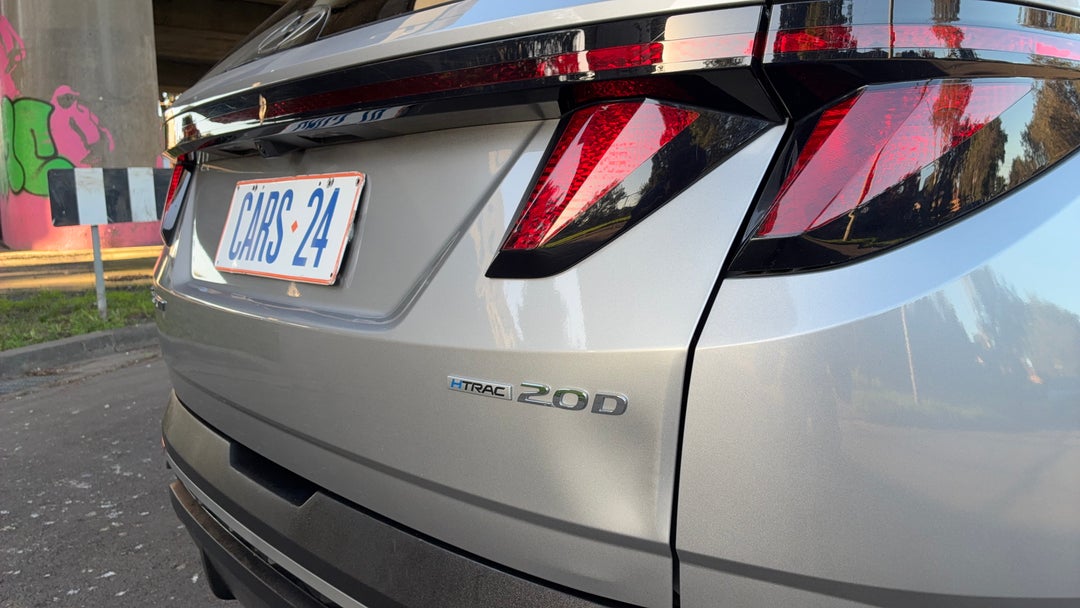 Badge (Boot Right Side)