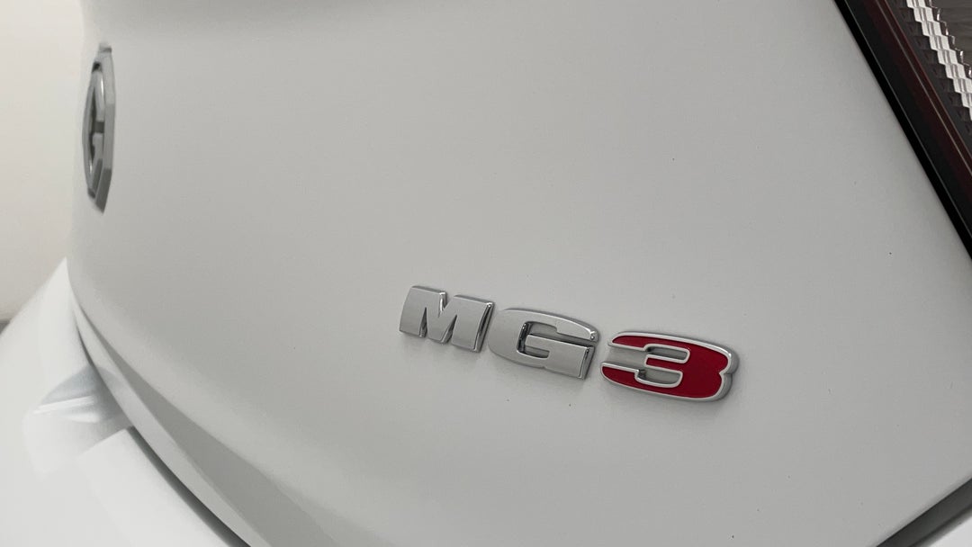 Badge (Boot Right Side)