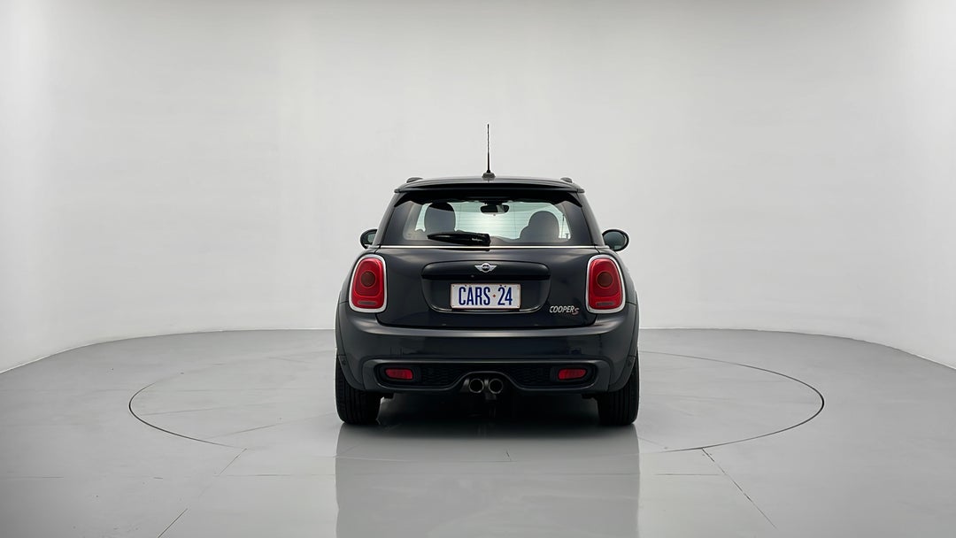 2016 MINI Cooper S, Automatic, 67786 km, Back/Rear View