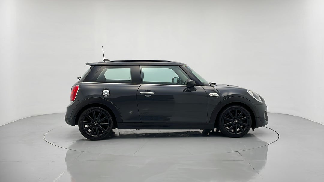 2016 MINI Cooper S, Automatic, 67786 km, Right Side View