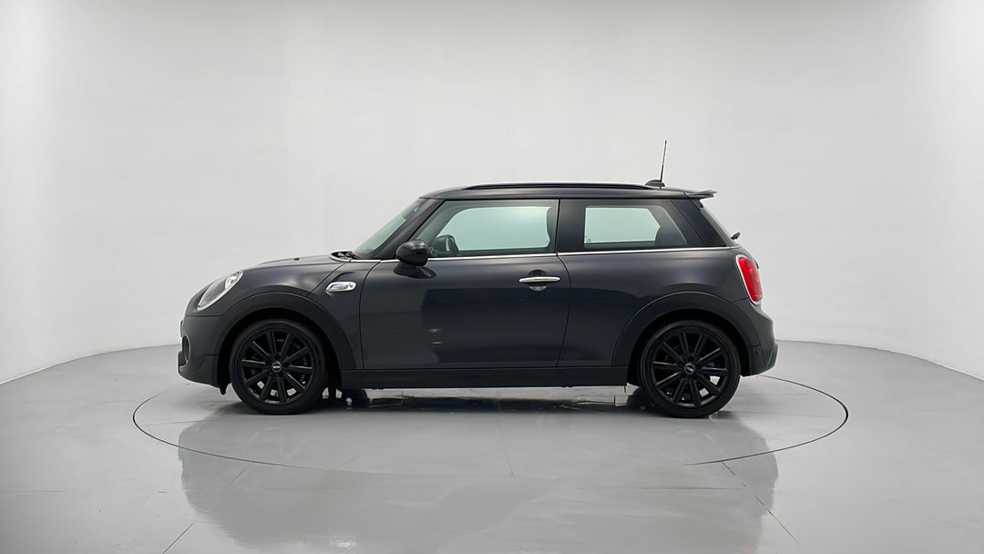 2016 MINI Cooper S, Automatic, 67786 km, Left Side View