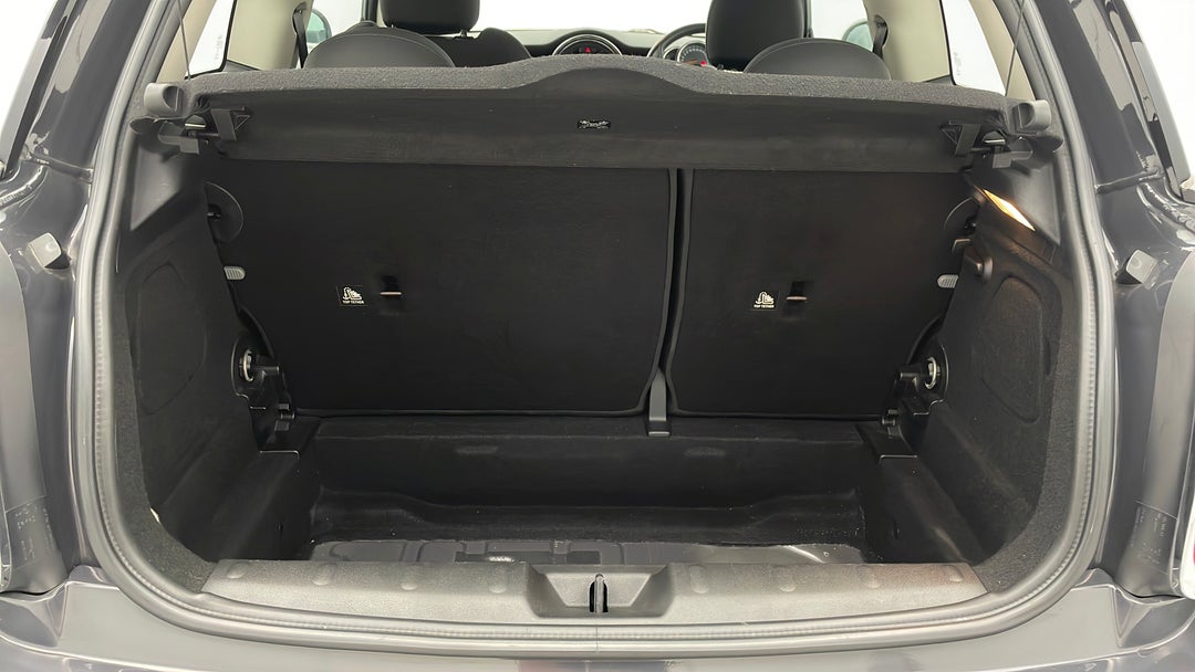 2016 MINI Cooper S, Automatic, 67786 km, Boot Inside View