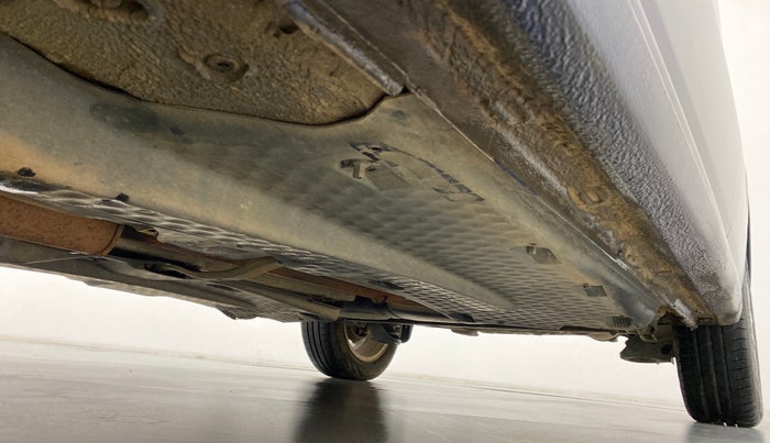 2014 Volkswagen Polo HIGHLINE1.2L PETROL, Petrol, Manual, 82,383 km, Right Side Underbody