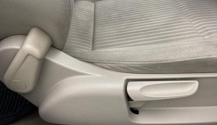 2014 Volkswagen Polo HIGHLINE1.2L PETROL, Petrol, Manual, 82,383 km, Driver Side Adjustment Panel
