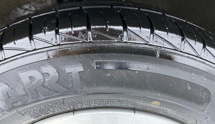 2019 Maruti Alto LXI, Petrol, Manual, 10,527 km, Left Front Tyre Tread