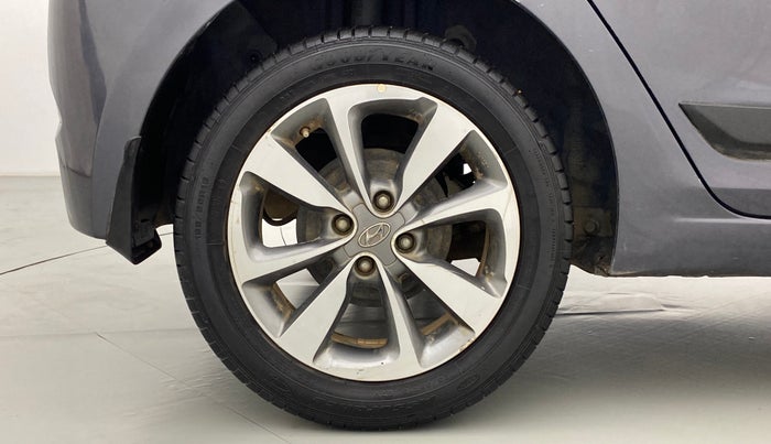 2014 Hyundai Elite i20 ASTA 1.2, Petrol, Manual, 99,605 km, Right Rear Wheel