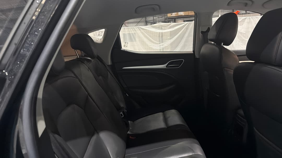 2022 MG Zst Excite, Automatic, 92025 km, Right Side Rear Door Cabin View