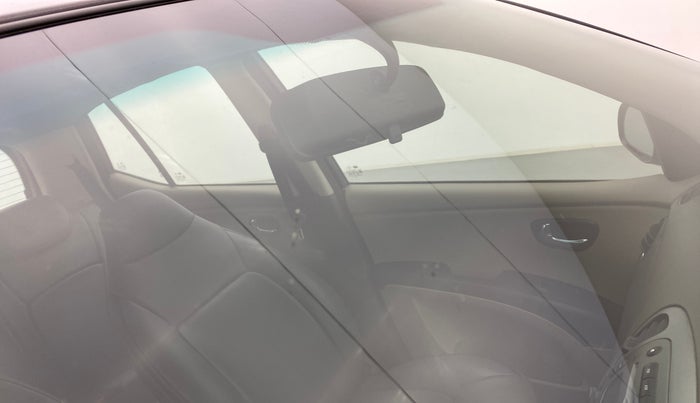 2012 Hyundai i10 SPORTZ 1.2 KAPPA2, Petrol, Manual, 96,653 km, Front windshield - Minor spot on windshield
