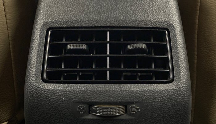 2016 Hyundai Elite i20 ASTA 1.2 (O), Petrol, Manual, 39,095 km, Rear AC Vents