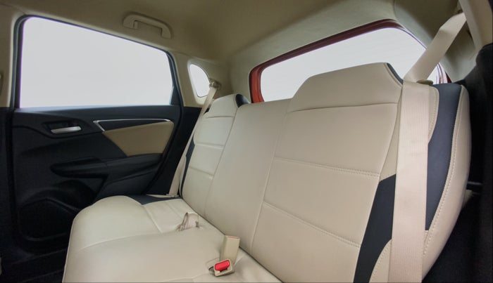 2015 Honda Jazz 1.2 V MT, Petrol, Manual, 40,376 km, Right Side Rear Door Cabin
