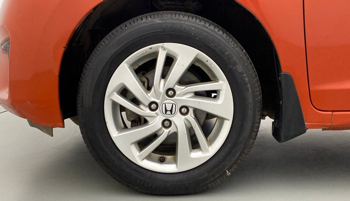 2015 Honda Jazz 1.2 V MT, Petrol, Manual, 40,376 km, Left Front Wheel