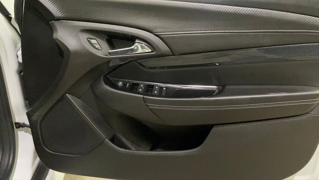 2017 Holden Commodore Sv6, Automatic, 65205 km, Speaker View