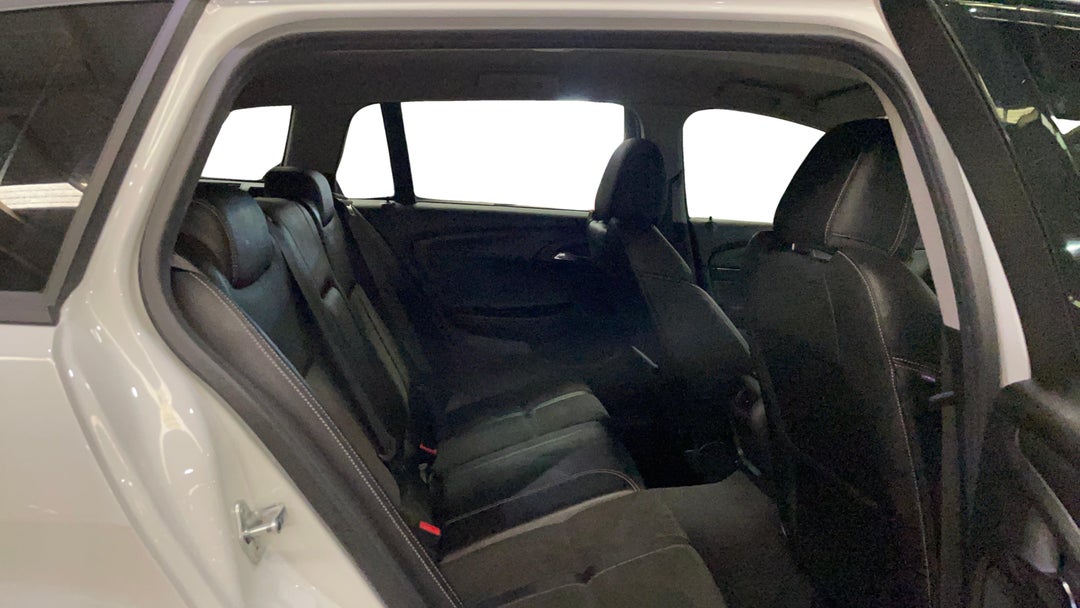 2017 Holden Commodore Sv6, Automatic, 65205 km, Right Side Rear Door Cabin View