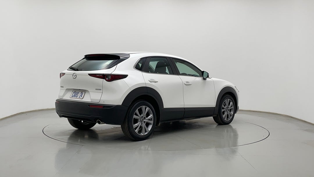 Right Back Diagonal (45- Degree) View