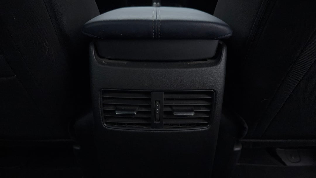 Rear A/C Vent