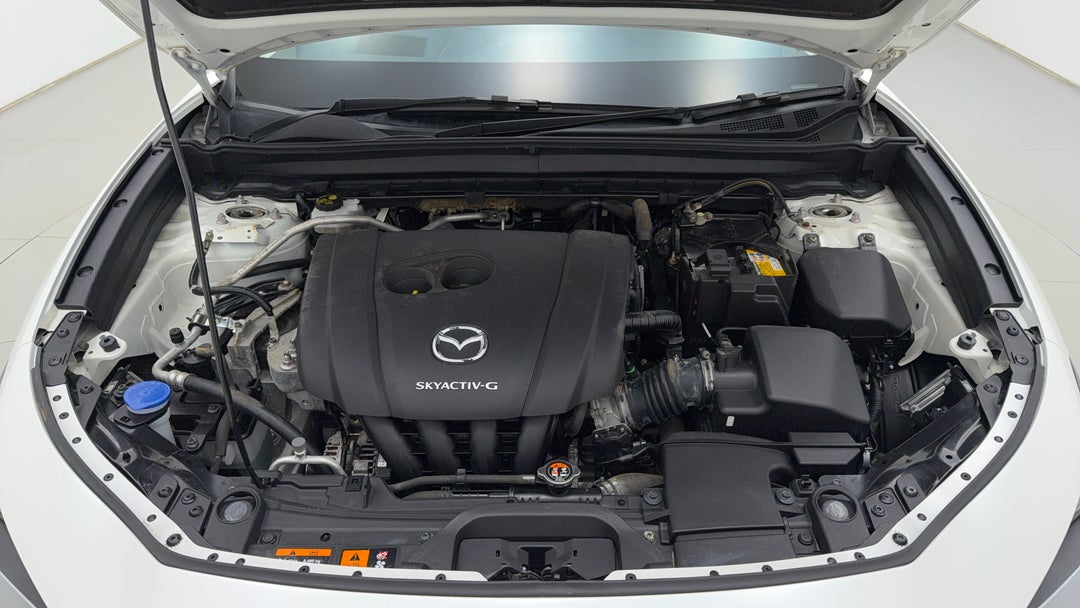 Open Bonnet (Engine)