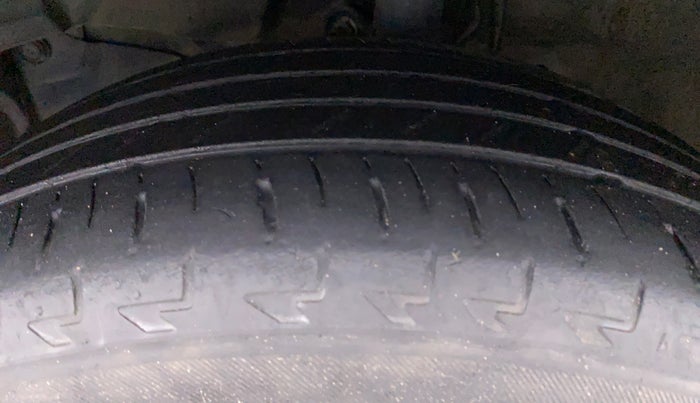 2018 Honda WR-V 1.2 i-VTEC VX MT, Petrol, Manual, 31,032 km, Left Front Tyre Tread