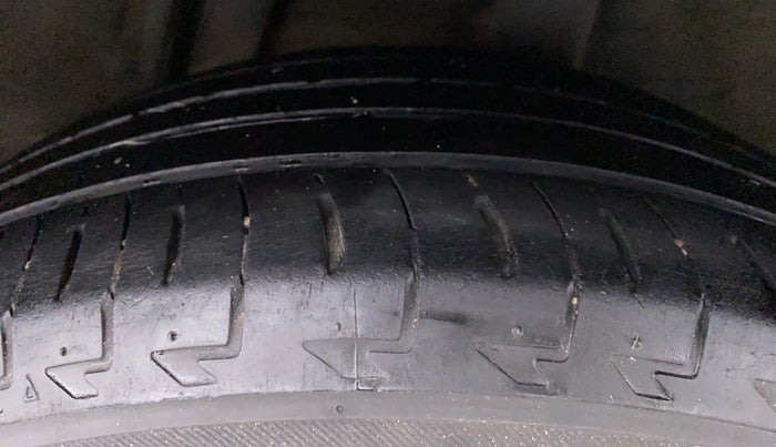 2018 Honda WR-V 1.2 i-VTEC VX MT, Petrol, Manual, 31,032 km, Left Rear Tyre Tread
