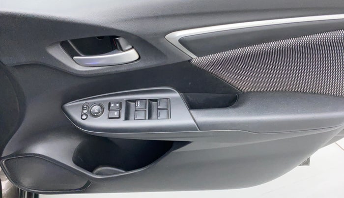 2018 Honda WR-V 1.2 i-VTEC VX MT, Petrol, Manual, 31,032 km, Driver Side Door Panels Control