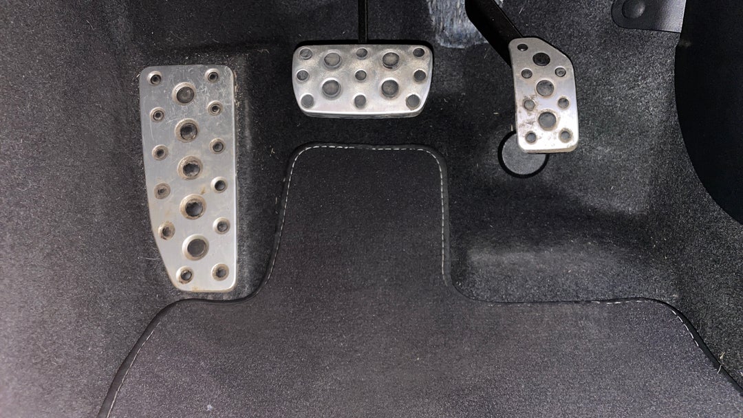 Pedals and Footmat