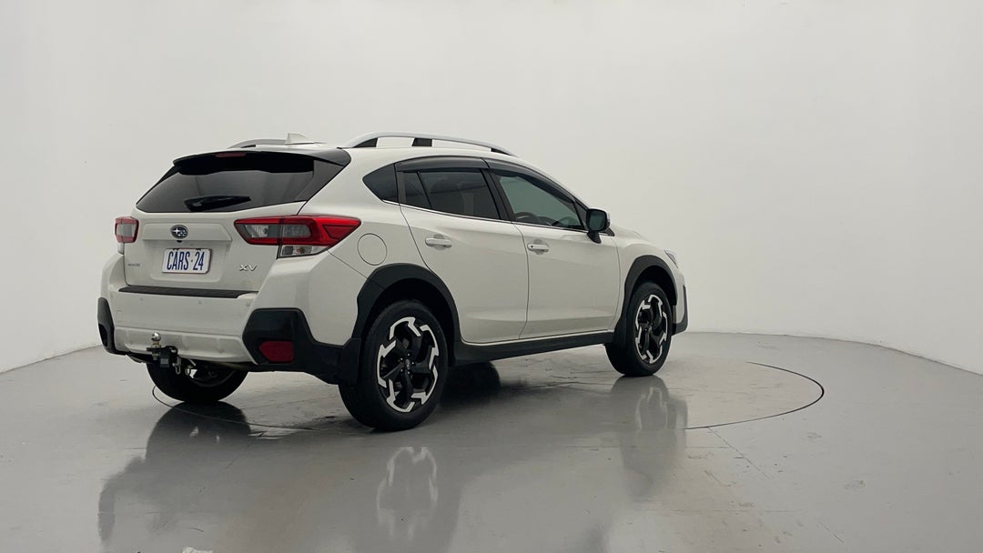 Right Back Diagonal (45- Degree) View