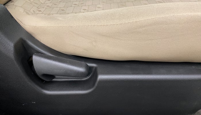 2018 Maruti Wagon R 1.0 VXI AMT, Petrol, Automatic, 51,501 km, Driver Side Adjustment Panel