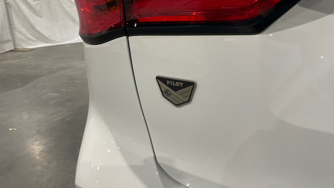 2021 MG HS Core, Automatic, 69476 km, Badge (Boot Left Side)