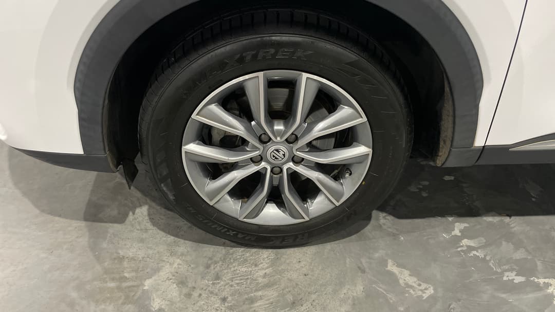 2021 MG HS Core, Automatic, 69476 km, Left Front Wheel