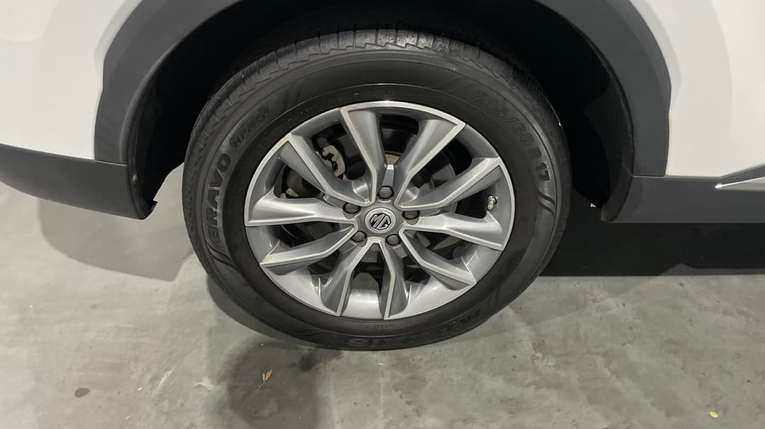 2021 MG HS Core, Automatic, 69476 km, Right Rear Wheel