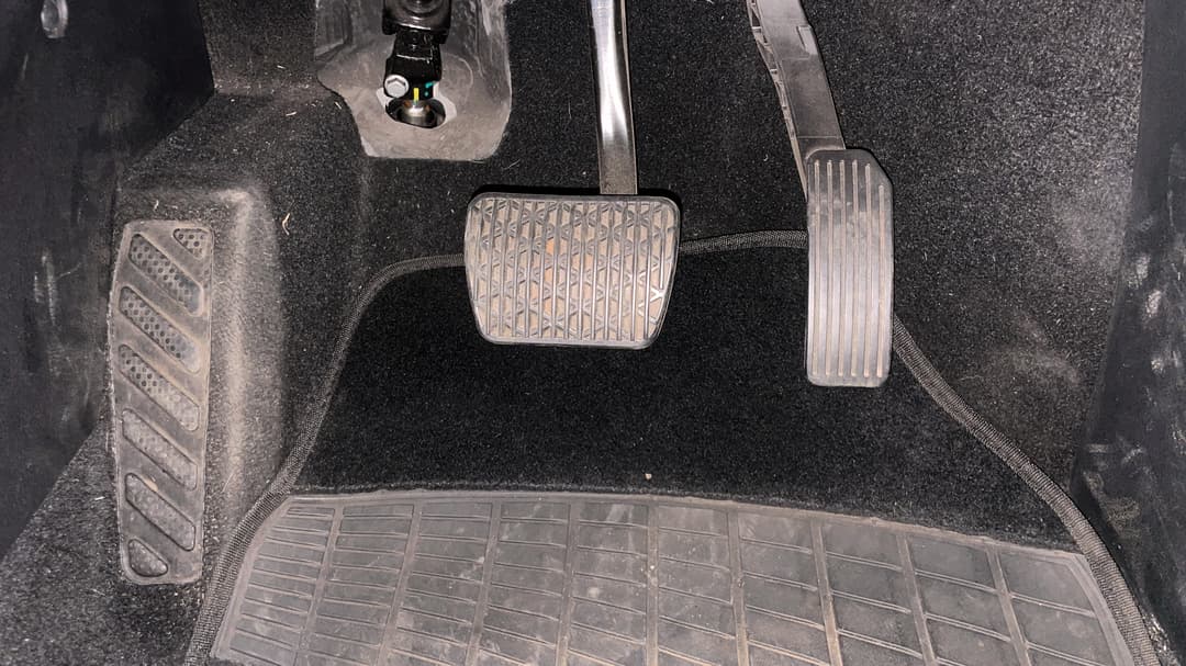2021 MG HS Core, Automatic, 69476 km, Pedals and Footmat