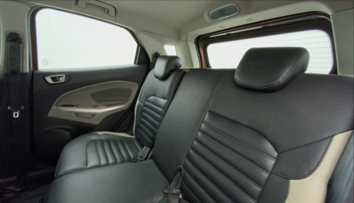 2016 Ford Ecosport 1.5TITANIUM TDCI, Diesel, Manual, 41,283 km, Right Side Rear Door Cabin