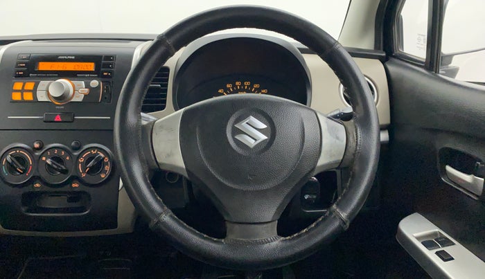 2014 Maruti Wagon R 1.0 LXI CNG, CNG, Manual, 81,229 km, Steering Wheel Close Up
