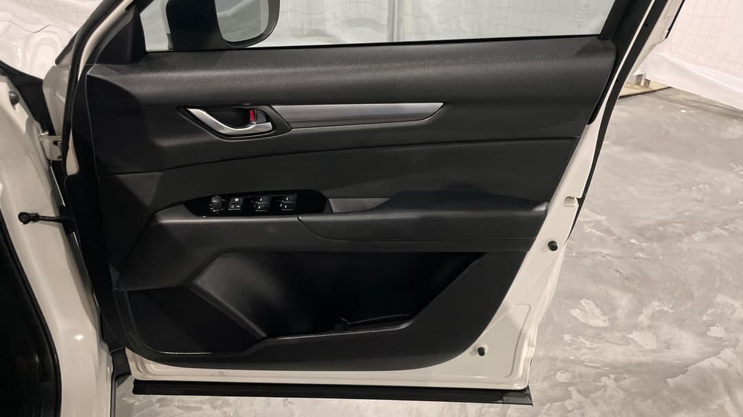 2024 Mazda CX-5 G20 Maxx (FWD), Automatic, 30763 km, Speaker View