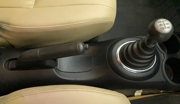 2013 Honda Amaze 1.2L I-VTEC S, Petrol, Manual, 36,850 km, Gear Lever