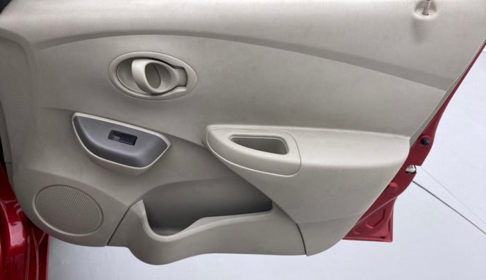 2014 Datsun Go T, Petrol, Manual, 65,470 km, Driver Side Door Panels Control