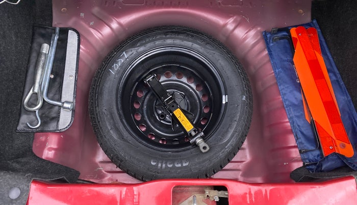 2014 Datsun Go T, Petrol, Manual, 65,470 km, Spare Tyre