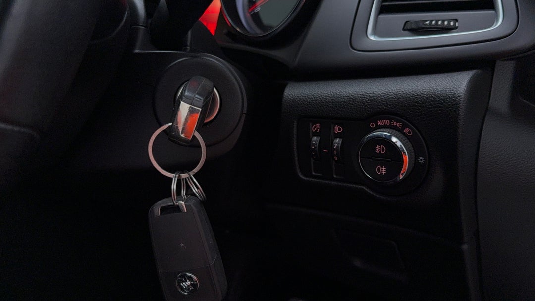 Utility Switches/Buttons