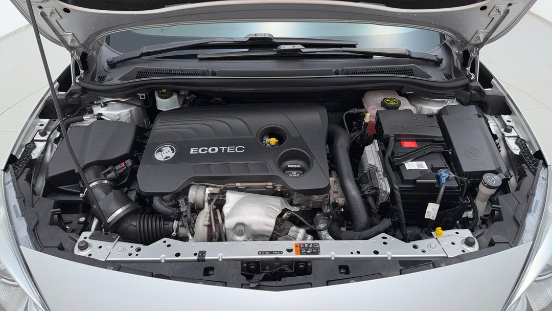 Open Bonnet (Engine)